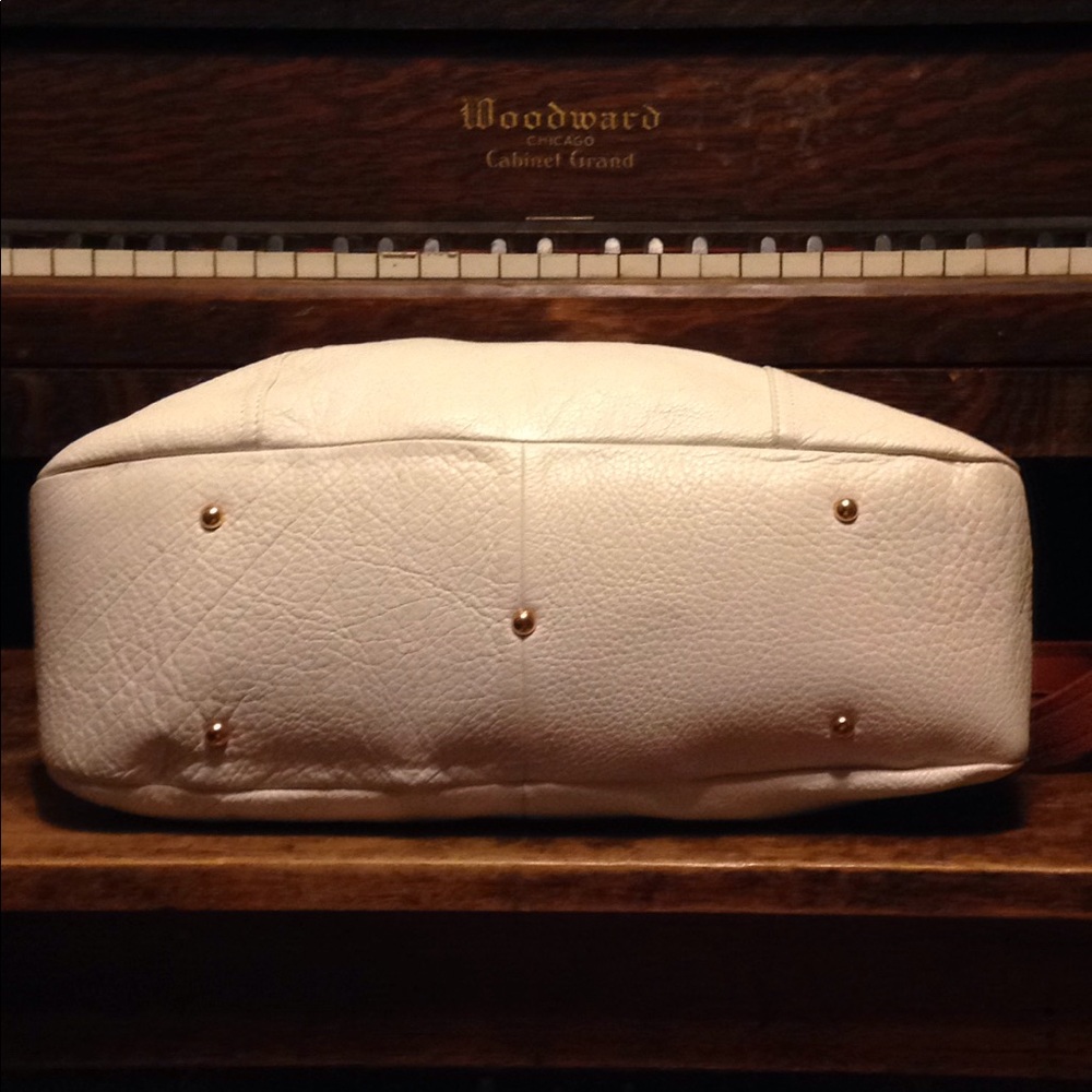 Cynthia Rowley White and Camel Leather Handbag - Picture 3 of 7